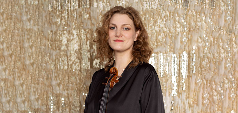 В группе первых скрипок Томского академического симфонического оркестра еще +1!